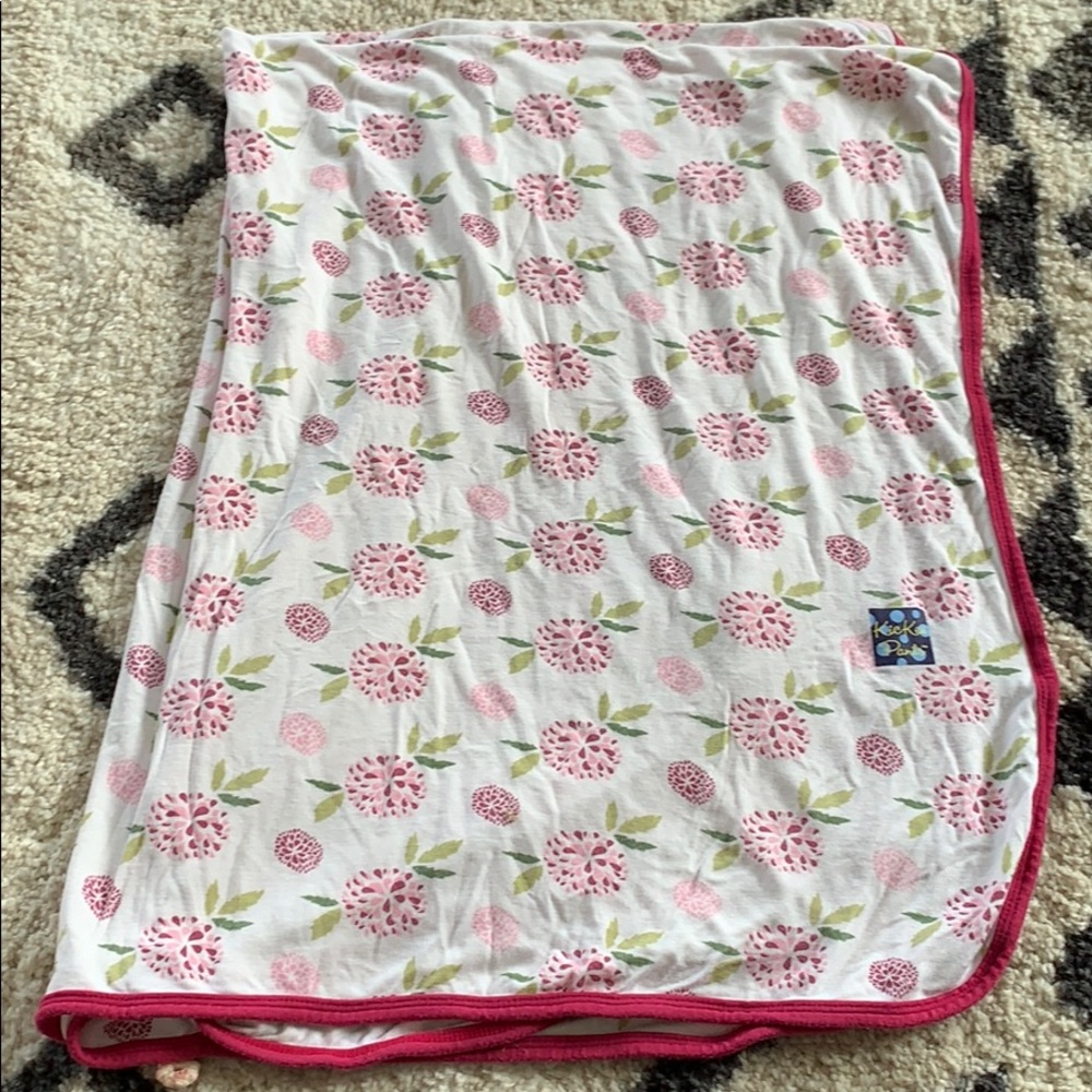 Kickee Pants bamboo baby girls stroller blanket